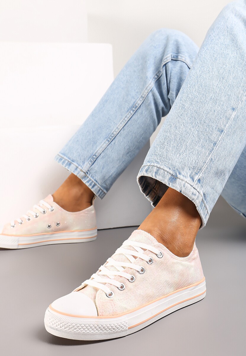 Różowe Krótkie Trampki z Drobnym Tłoczeniem na Cholewce Inarol