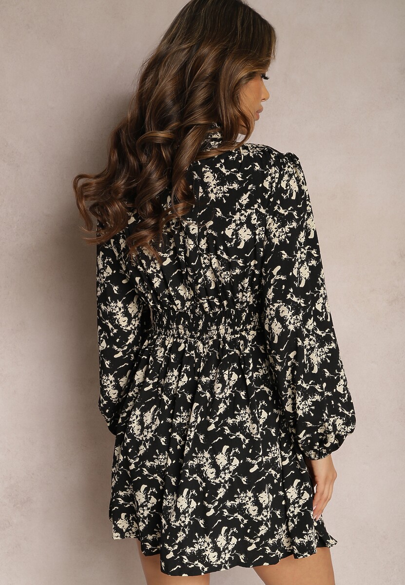 Czarna Rozkloszowana Sukienka Mini z Gumkami w Pasie w Print Mushe