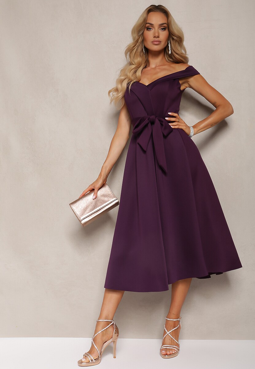 Ciemnofioletowa Sukienka Wieczorowa Hiszpanka z Materiałowym Paskiem Yellia