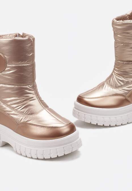 Szampańskie Pikowane Śniegowce za Kostkę z Metalicznym Połyskiem i Naszywką Kinicro