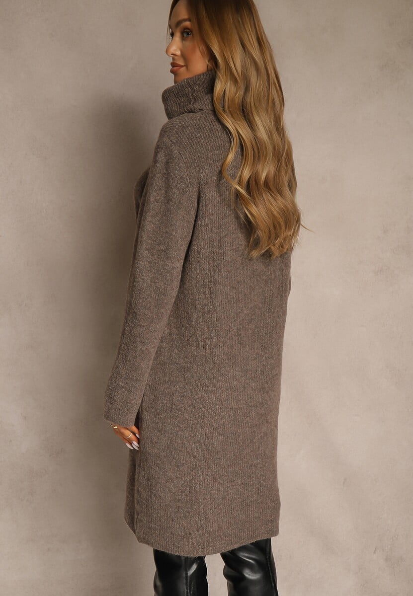 Jasnobrązowa Sweterkowa Sukienka Golf z Wełną i Wiskozą Fedorina