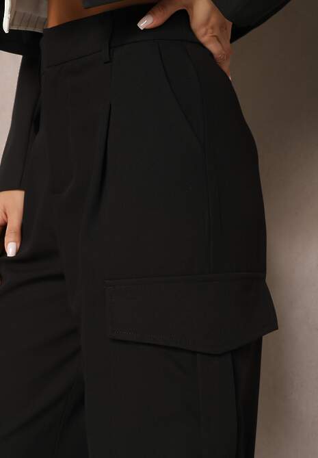 Czarne Szerokie Spodnie High Waist w Eleganckim Stylu z Kieszeniami Cargo Dekanna