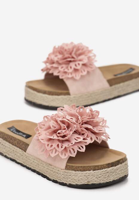 Różowe Klapki z Kwiatem na Pasku i Plecionką na Korkowej Podeszwie Presta