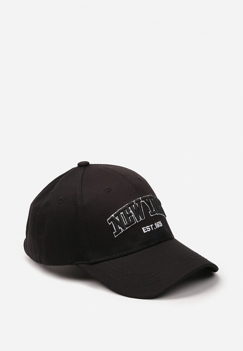 Biała Bawełniana Czapka z Wyszytymi Napisami Vonenia