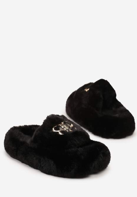 Czarne Kapcie na Platformie z Futerkiem i Metaliczną Aplikacją Nalanea
