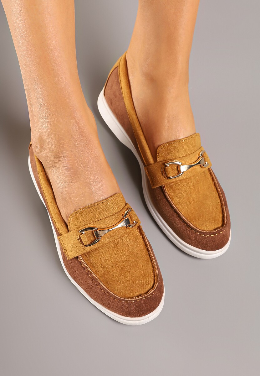 Brązowe Mokasyny z Metalową Ozdobą Ellianta