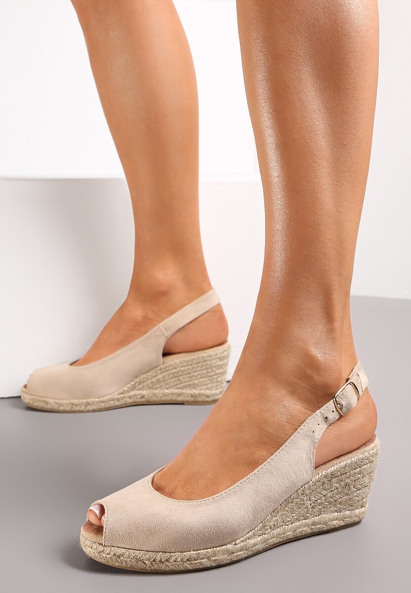 Beżowe Sandały na Plecionej Koturnie Evetra