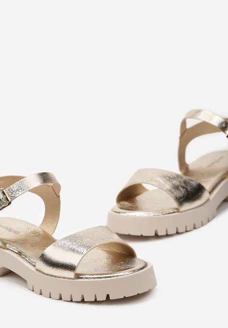 Złote Sandały na Grubej Podeszwie z Gładkiej Ekoskóry ze Sprzączką Drusa