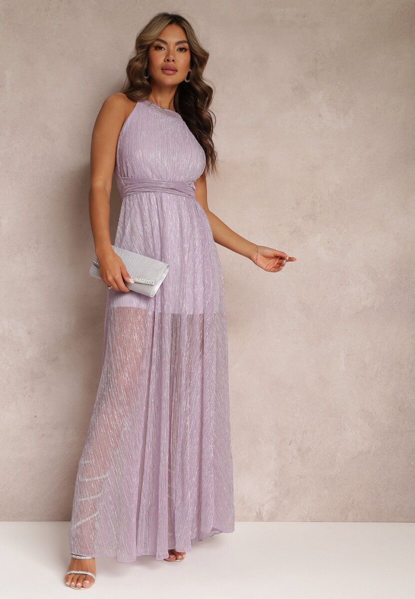 Fioletowa Sukienka z Dekoltem Halter Błyszczącą Nicią i Gumką w Pasaie Ketura