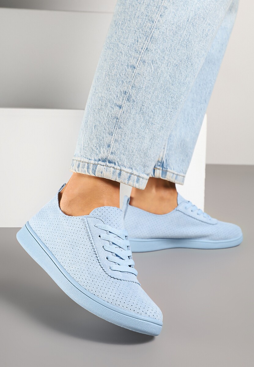 Jasnoniebieskie Tenisówki z Perforowaną Cholewką Ellivene