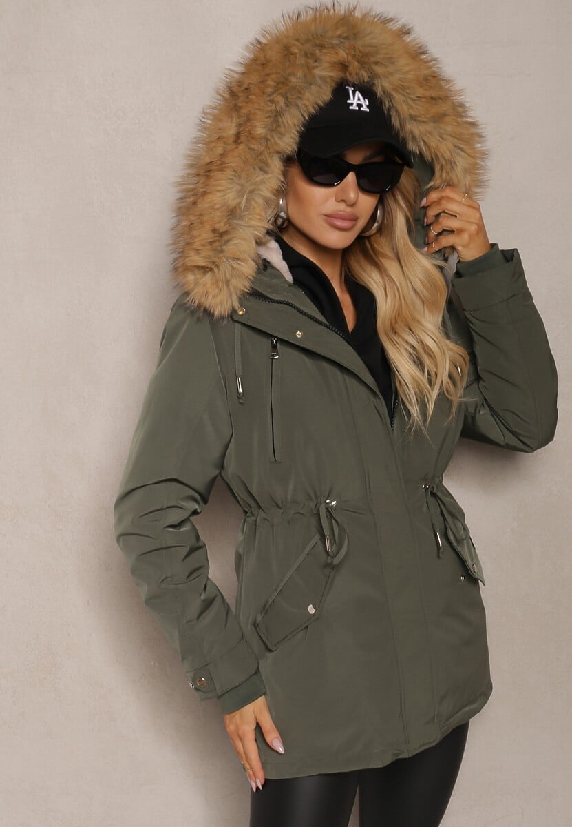 Ciemnozielona Kurtka Parka Mocno Ocieplana z Futerkiem przy Kapturze z Możliwością Odpięcia Sialthira