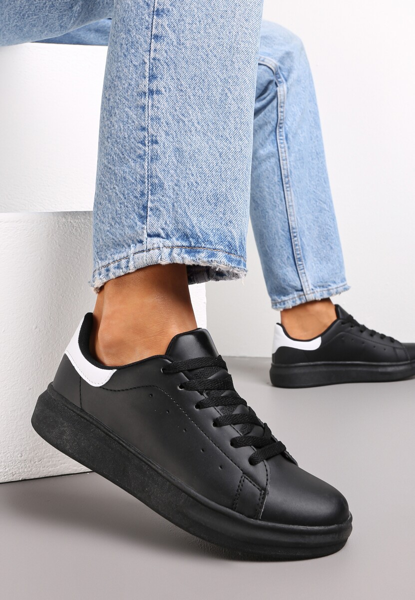 Czarno-Białe Klasyczne Sneakersy z Niską Cholewką Bibijane