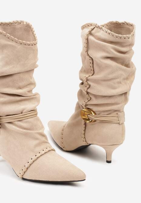 Beżowe Botki na Kaczuszce Slouchy Ozdobione Metaliczną Aplikacją i Sznurkiem Avodvire