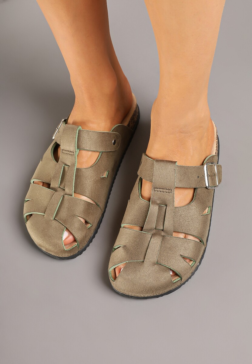 Zielone Klapki w Stylu Chodaków Zdobione Wycięciami Wisae