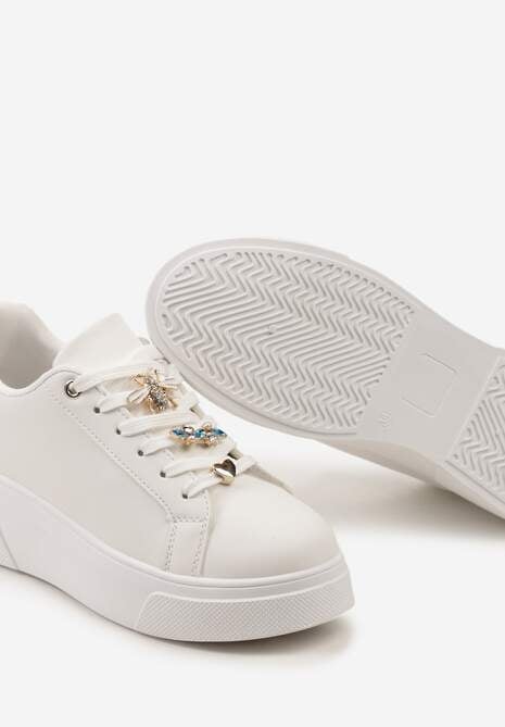 Biało-Srebrne Casualowe Sneakersy na Platformie z Cyrkoniami i Zawieszkami na Sznurowadłach Timawel