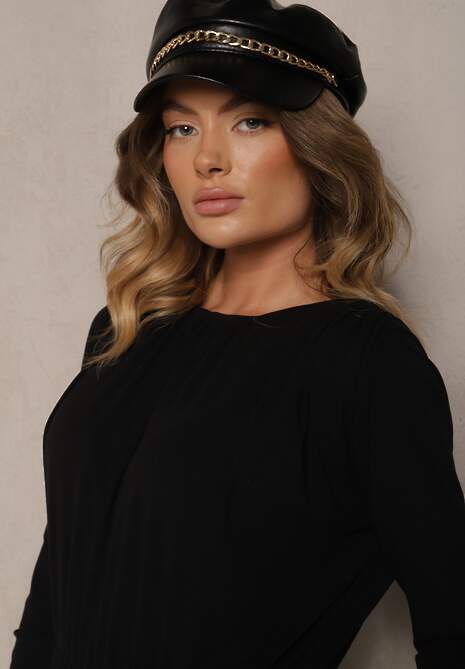 Czarna Elegancka Sukienka z Wiskozy z Gumką w Talii Zdobiona Eleganckim Rozcięciem Kistaria