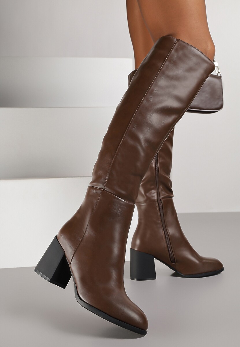 Bordowe Kozaki Vices na Słupku z Przeszyciami Codvira