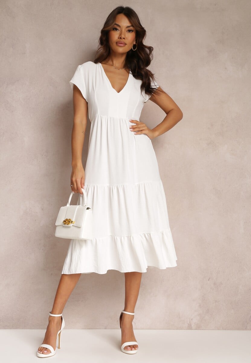 Biała Sukienka z Trójkątnym Dekoltem i Falbaną Callandia