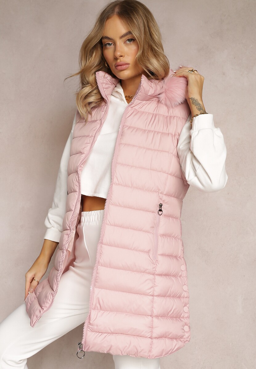 Czarna Pikowana Kamizelka z Kapturem Ozdobionym Sztucznym Futerkiem i Kieszeniami Derimeve