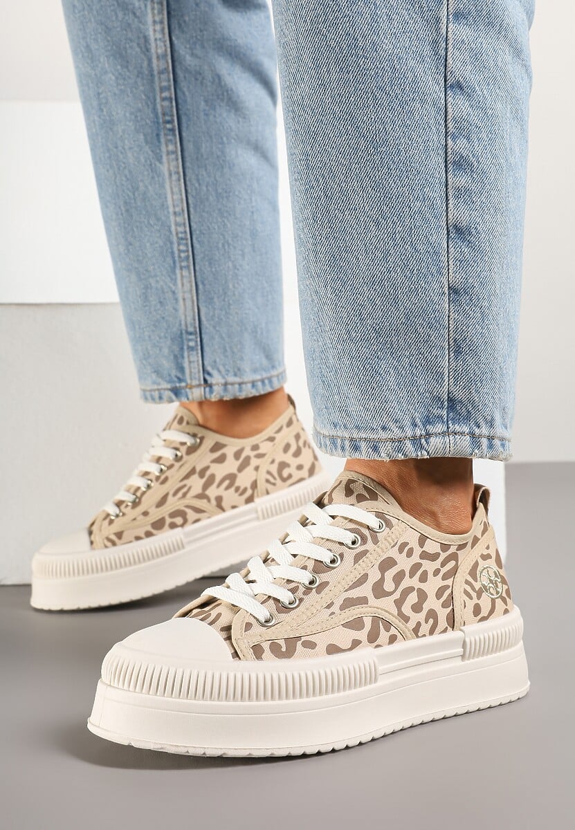 Panterkowe Trampki na Platformie z Metaliczną Ozdobą Afleeria