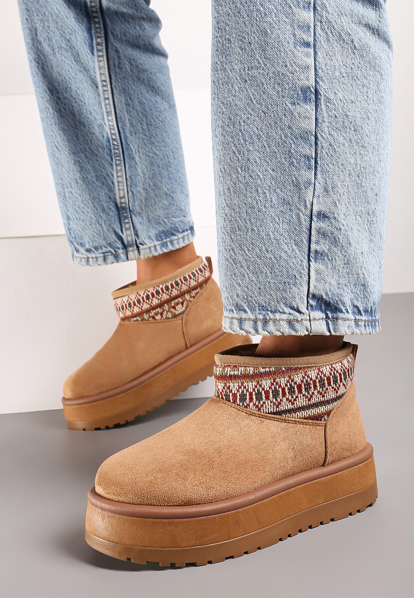 Brązowe Śniegowce na Wysokiej Platformie Ozdobione Wzorzystą Wstawką Sinalora