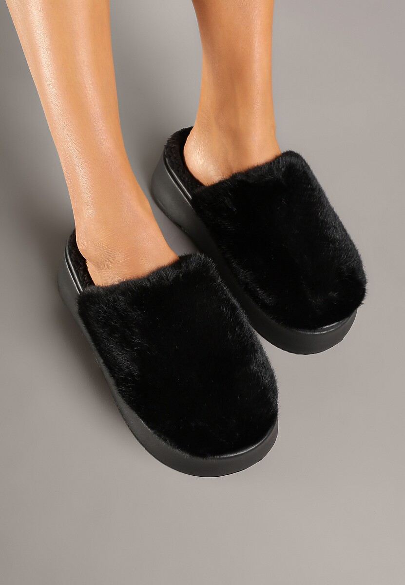 Czarne Kapcie Vices z Futerkiem na Piankowej Podeszwie Aravina
