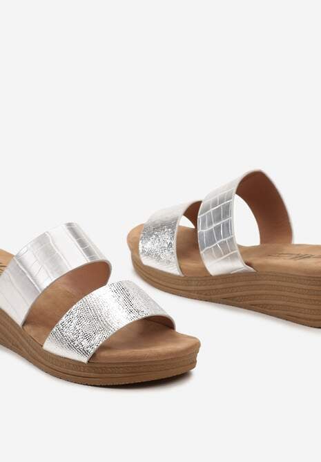 Srebrne Casualowe Klapki na Ozdobnym Koturnie Abilora