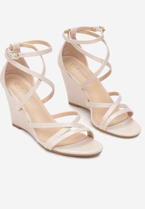 Beżowe Sandały na Koturnie z Otwartym Noskiem Violla