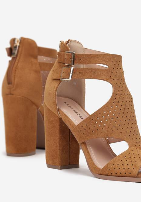 Brązowe Sandały na Wysokim Słupku z Perforacją Meeyah