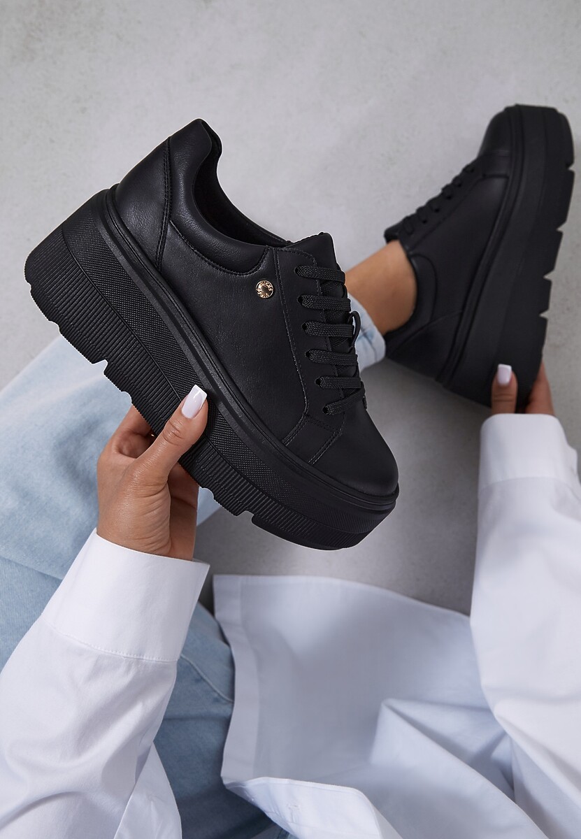 Czarne Sneakersy Vices na Grubej Podeszwie Tuliri