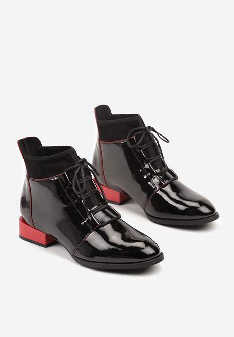 Czarno-Czerwone Lakierowane Botki Vices ze Sznurowaną Cholewką Senilea