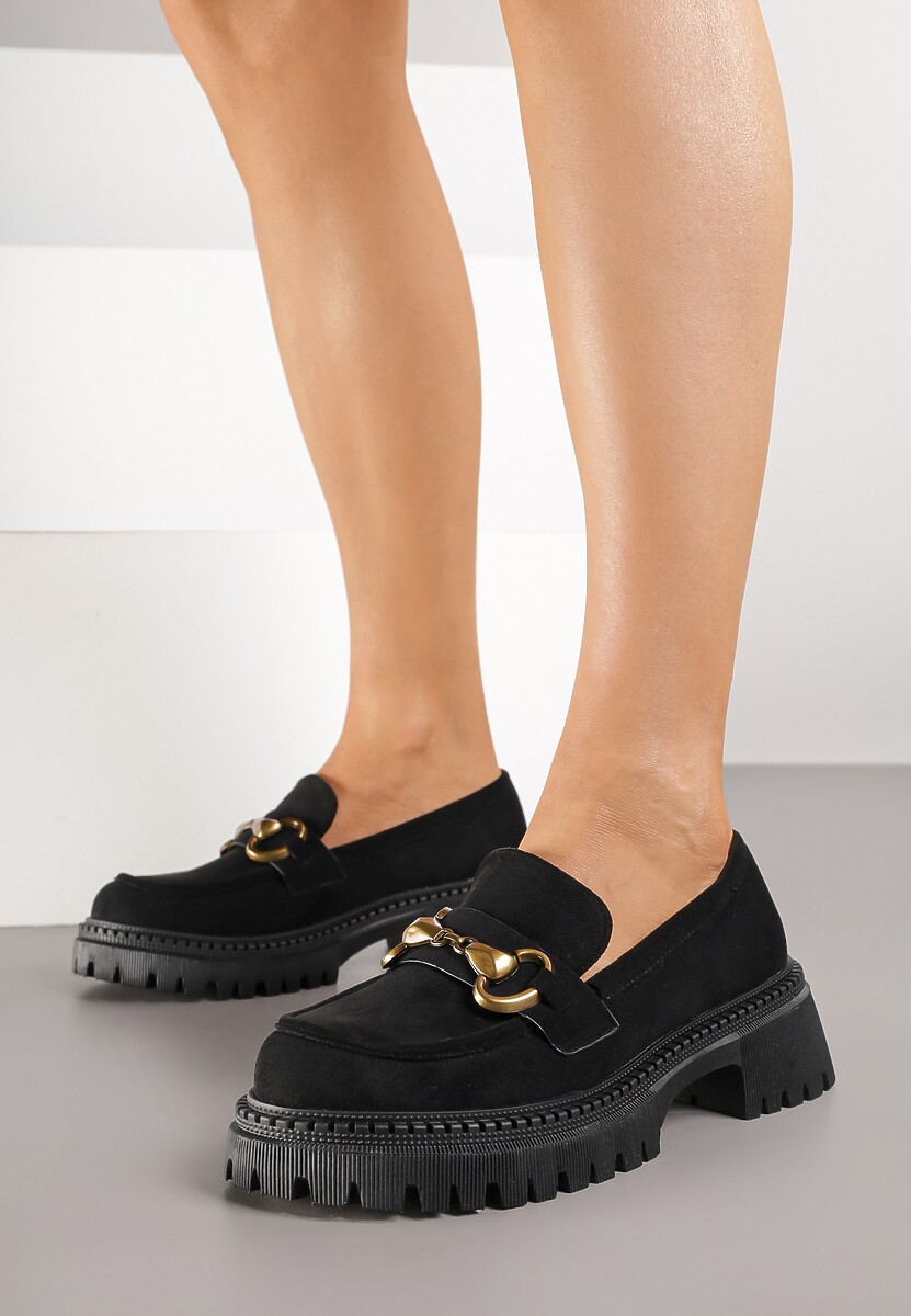 Czarne Mokasyny Ozdobione Klamrą Drekkia