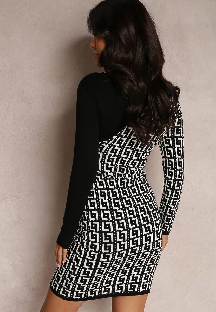 Czarno-Biała Sukienka Dzianinowa w Geometryczny Wzór z Kopertowym Dekoltem Qurrat