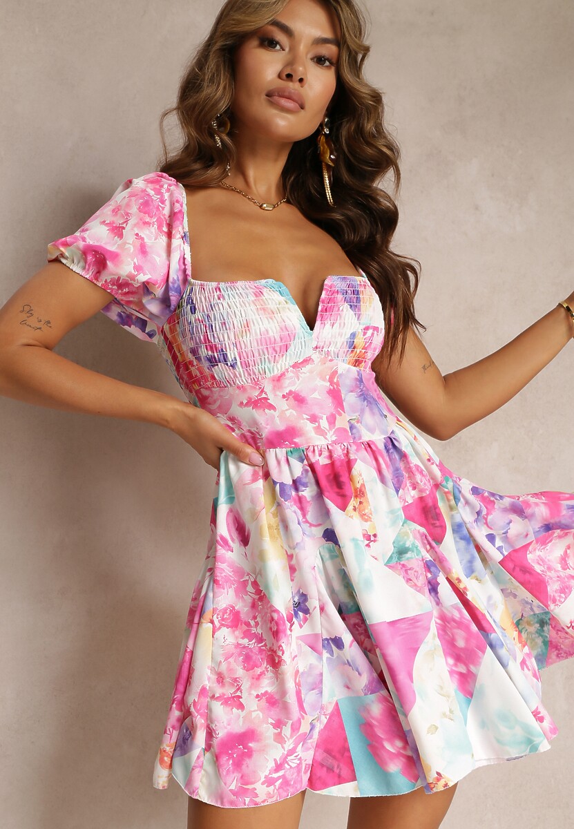 Fuksjowa Rozkloszowana Sukienka Mini z Krótkimi Rękawami i Cienkimi Gumkami Evelilles