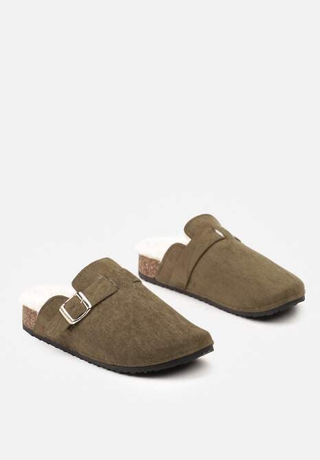 Zielone Kapcie na Płaskiej Podeszwie Ozdobione  Paskiem z Klamrą Ninnithra