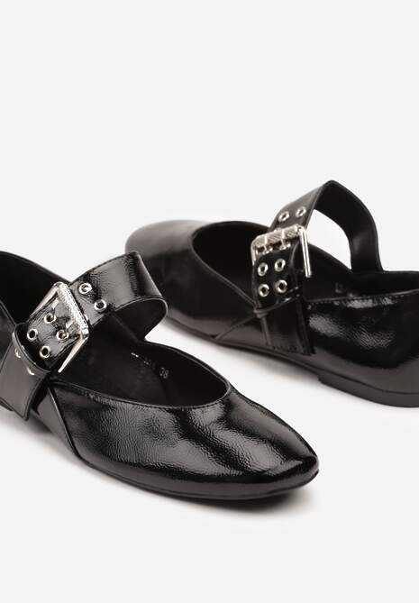 Czarne Lakierowane Balerinki z Paskiem Zapinanym na Dużą Klamrę Tastia