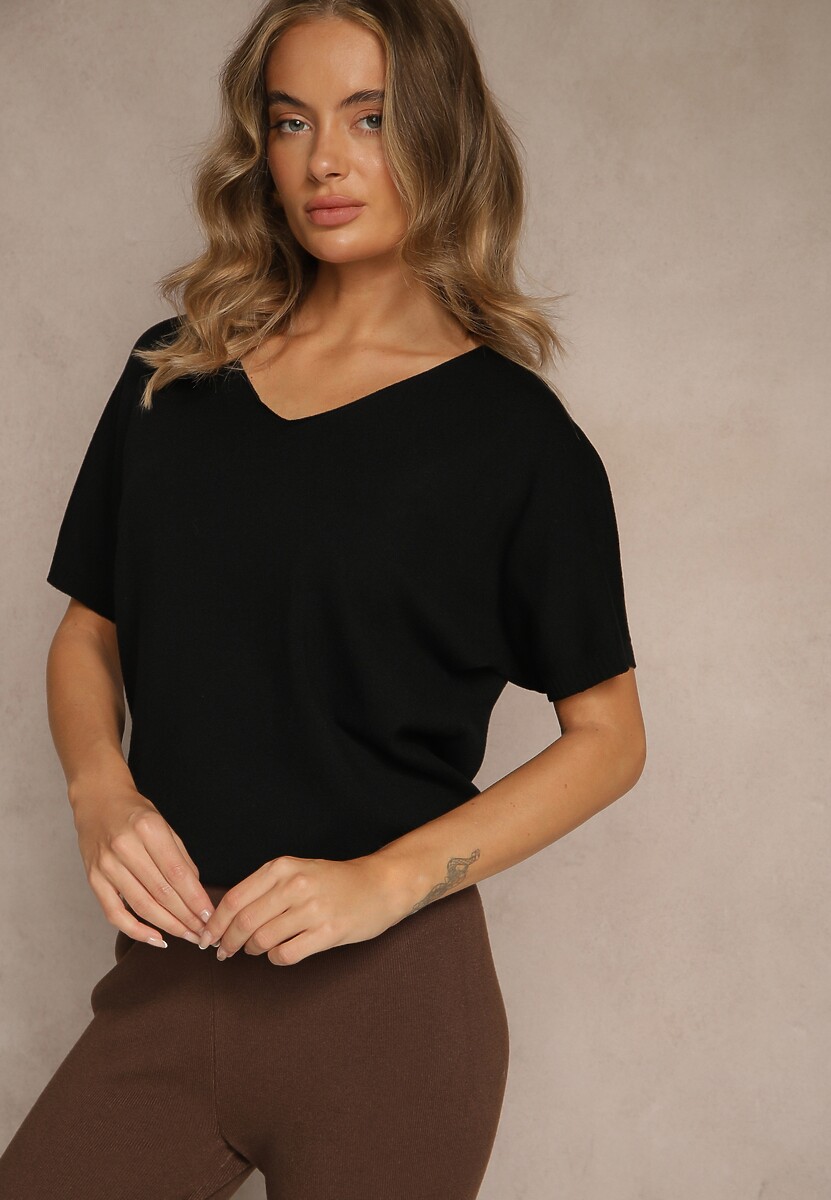 Czarna Bluzka z Dzianiny z Dekoltem w Serek Fenalise