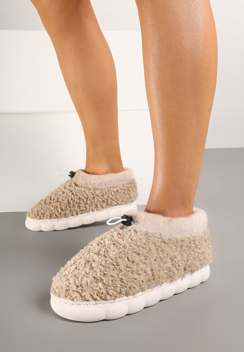 Ciemnobeżowe Kapcie Vices z Futerkiem i Dodatkowym Ściągaczem Calavina