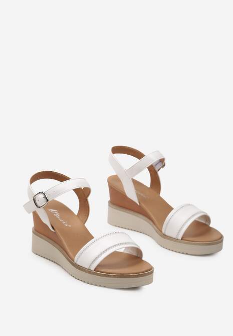 Białe Sandały na Koturnie z Platformą Ozdobione Cyrkoniami  Wistalas