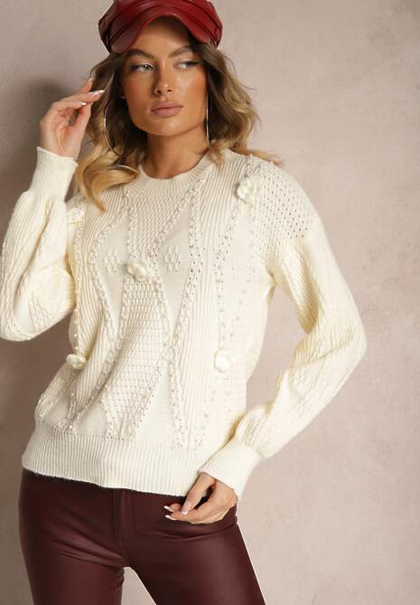 Jasnobeżowy Sweter z Bawełną Ozdobiony Kwiatkami 3D i Perełkami Noraleth