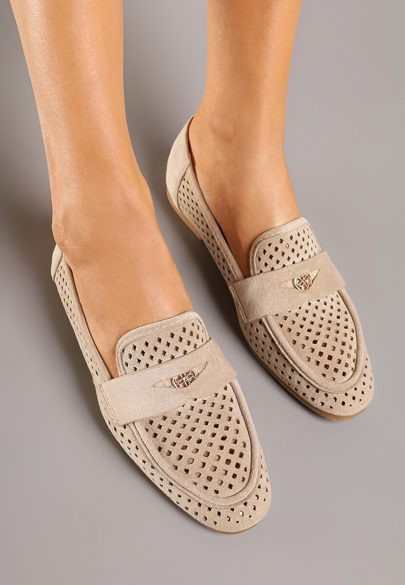 Ciemnobeżowe Klasyczne Mokasyny z Ażurową Cholewką Neovellea