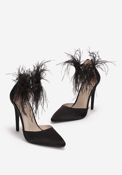 Czarne Sandały z Piórami Geanesh