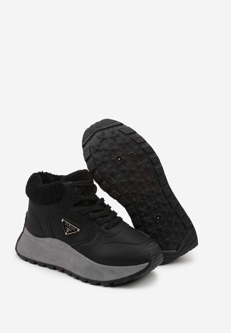 Czarne Sneakersy Śniegowce Vices na Platformie Ozdobione Trójkątną Aplikacją Ficebia