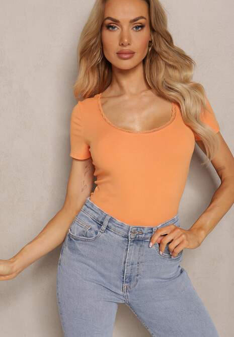 Pomarańczowa Bluzka z Trójkątnym Dekoltem z Koronką Thisalla