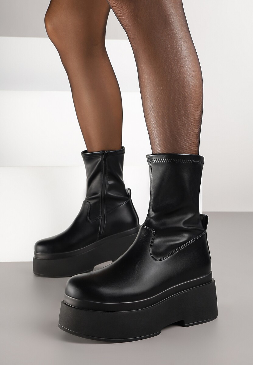 Czarne Botki na Platformie z Dopasowaną Cholewką Elloma