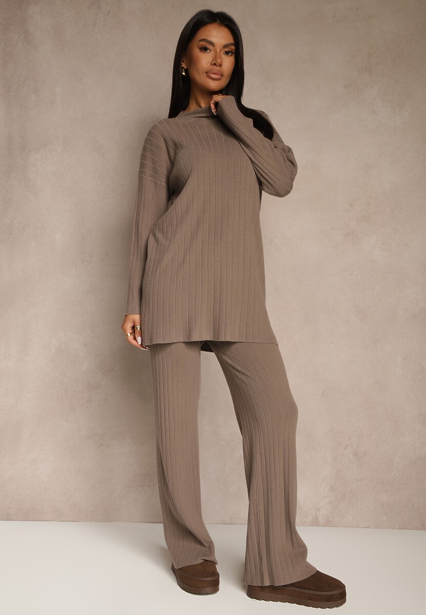 Ciemnobeżowy Komplet Prążkowany z Bawełną Sweter Oversize i Szerokie Spodnie Wedorena