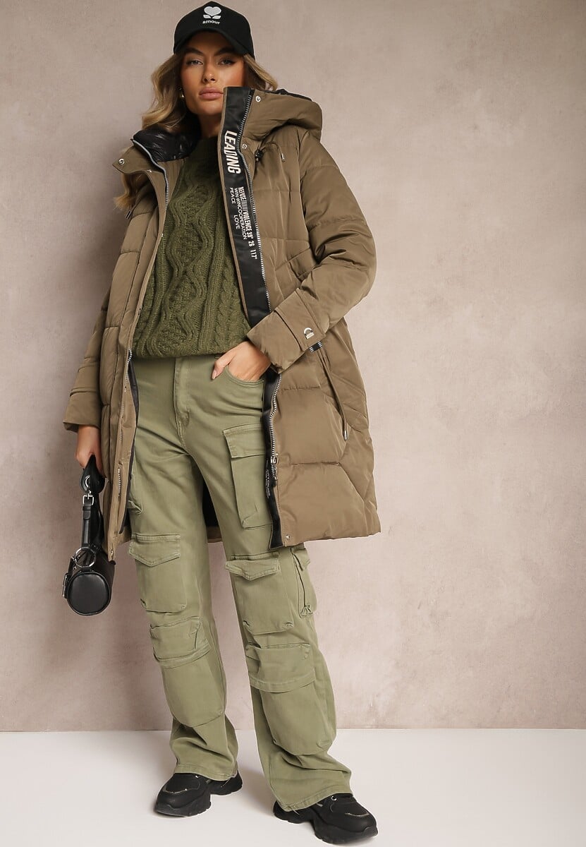 Ciemnozielona Kurtka o Pikowanym Dłuższym Fasonie z Nieodpinanym Kapturem Luciandra