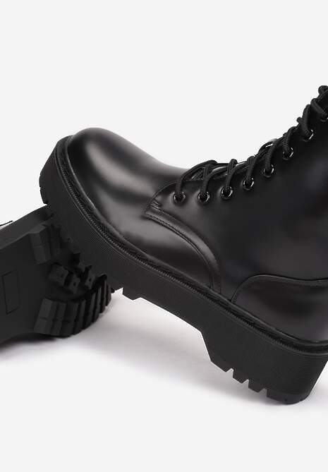 Czarne Botki Ohiriesh