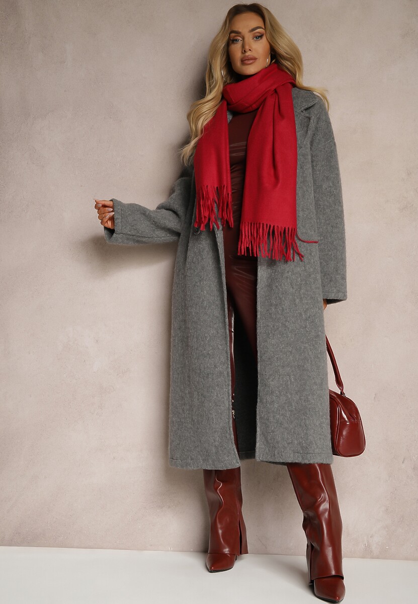 Bordowy Szalik Wykończony Frędzlami z Tkaniny Valleria