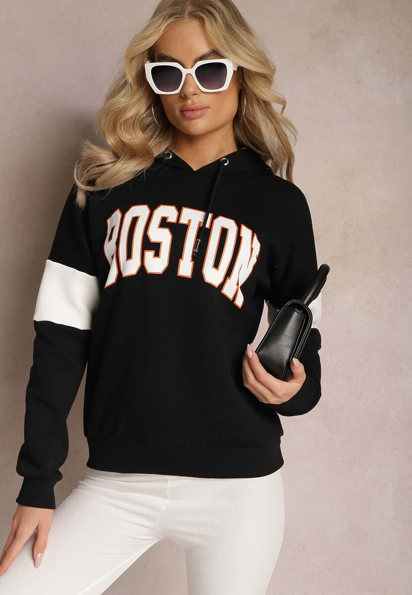 Czarna Bawełniana Bluza z Kapturem w Amerykańskim Stylu z Napisem i Polarem Iocaste